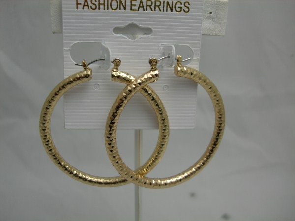 Gold Tone Earring